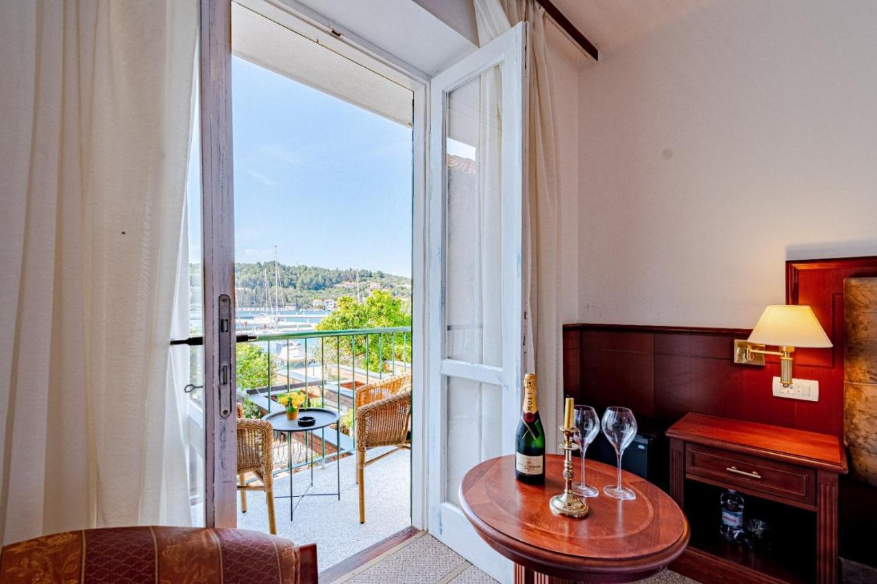 Hotel Dalmacija Vela Luka Ngoại thất bức ảnh