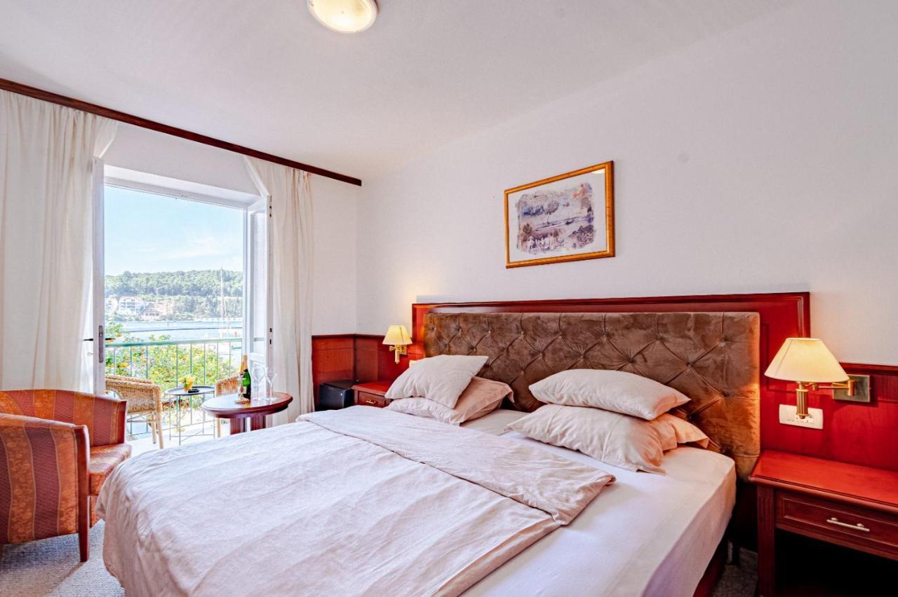 Hotel Dalmacija Vela Luka Ngoại thất bức ảnh