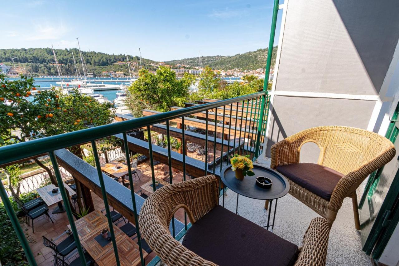 Hotel Dalmacija Vela Luka Ngoại thất bức ảnh