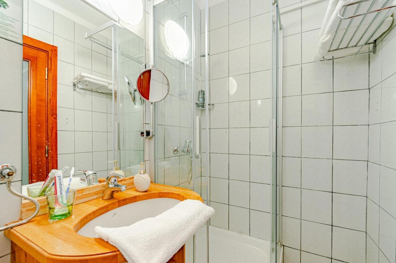 Hotel Dalmacija Vela Luka Ngoại thất bức ảnh